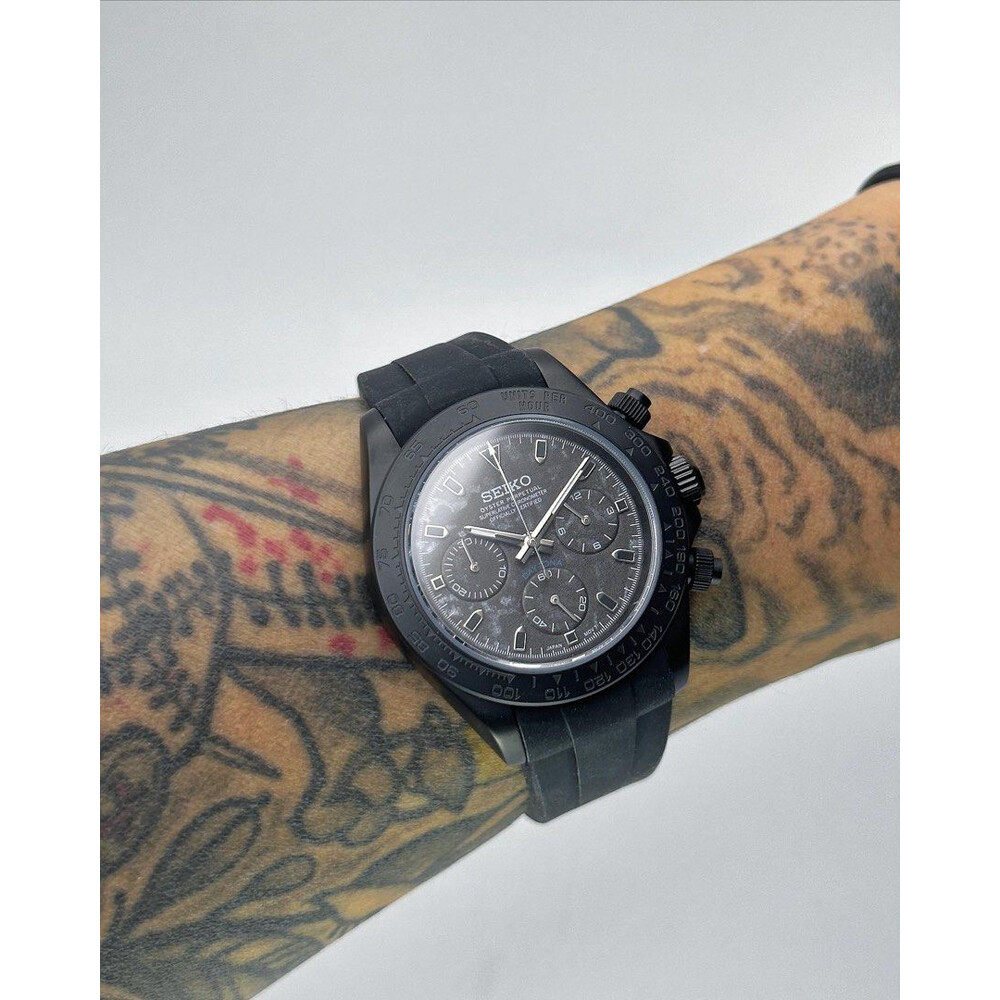 Custom Seiko Mod • Matte Black Carbon Daytona • 39.5mm